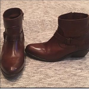 Frye Lana Short Ankle Boots